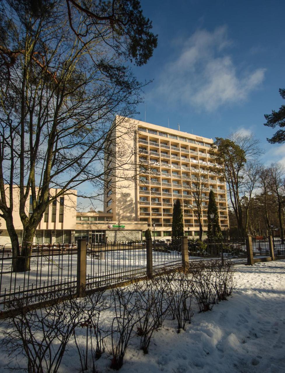Resort - Rehabilitation Center Sanatorium Belorusija Jūrkalne Dış mekan fotoğraf